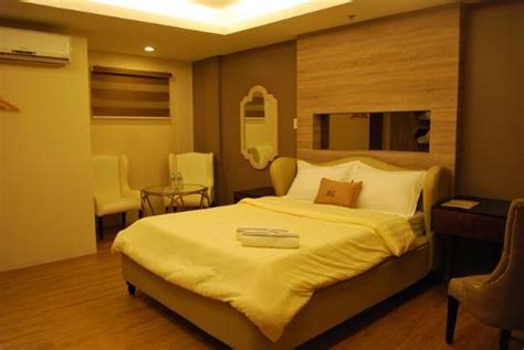 Top Hotels in Malabon .